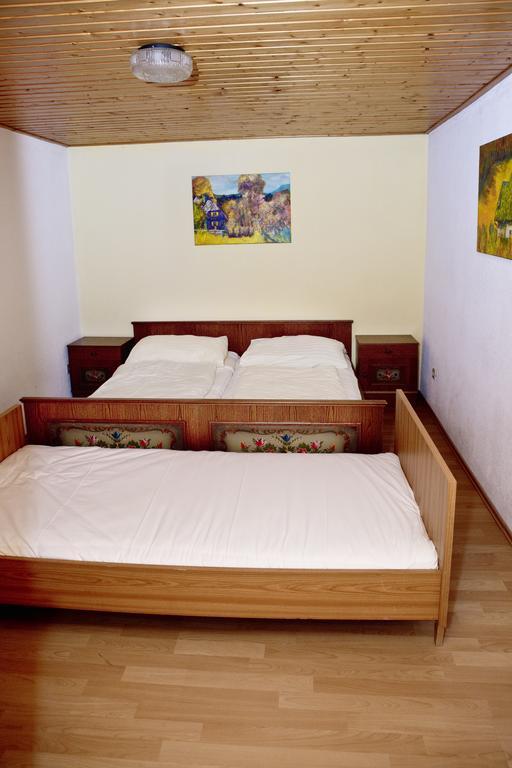 ホテルAltes Almhaus Maria Lankowitz 部屋 写真